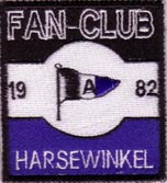 [b]Fan-Club Harsewinkel 1982[/b]
(gestickt, Auflage 10 Stück, erst 2005 unerlaubt als gestickte Version erstellt)