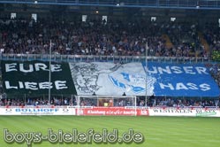 11.05.2003:
Derby-Choreografie gegen den VfL Bochum.