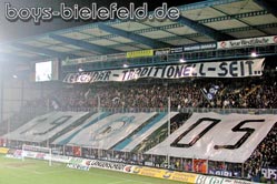 27.11.2001:
Pokalspiel-Choregrafie gegen den FC Schalke 04.