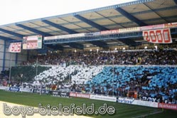 13.05.2000:
95-Jahres Choreografie gegen den FC Bayern München.