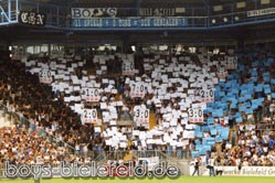13.06.1999:
Choreografie im Heimspiel gegen den FC Gütersloh.
