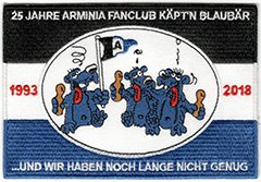 [b]Fan-Club Käptn Blaubär 1993[/b]
(gestickt, Auflage 100 Stück)